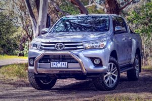Read more about the article Custom Bull Bar Designs for Toyota Hilux